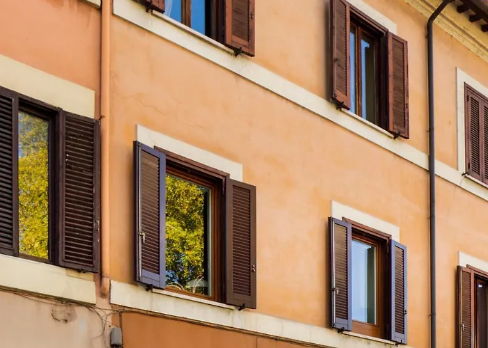 Apartment River View Rom